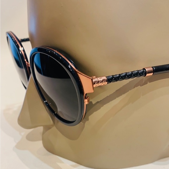 New Women’s Tory Burch Sunglasses - Picture 3 of 7
